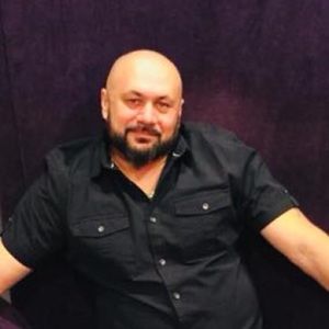 Meet your Posher, Enver